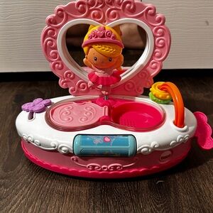 Fisher Price Princess Baby Girl Toddler Learning Musical Jewelry Box Toy
